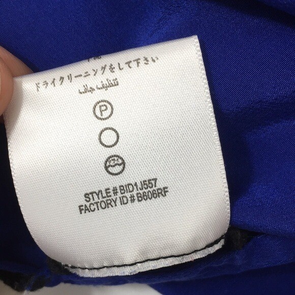 BCBG MaxAzria Royal Blue Faux Wrap Popover Blouse Womens XXS Roll Tab 100% Silk - Picture 7 of 11